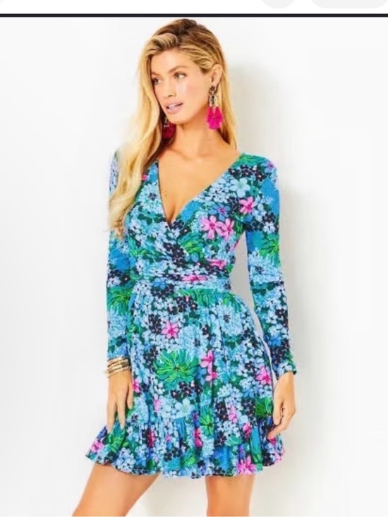 Lilly Pulitzer Dresses & Skirts - Lilly Pulitzer Long Sleeve Codylee Dress